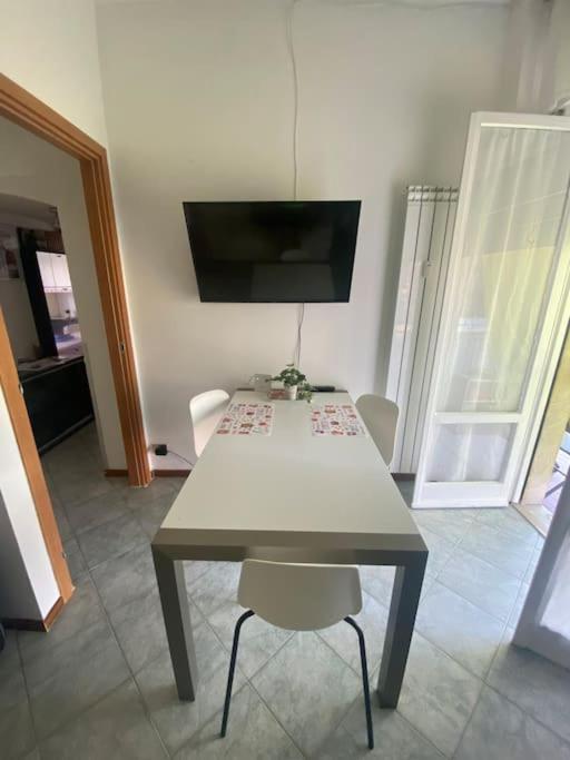 Lovely Flat, Super Connected To The Centre,Wifi,4P Milán Exterior foto