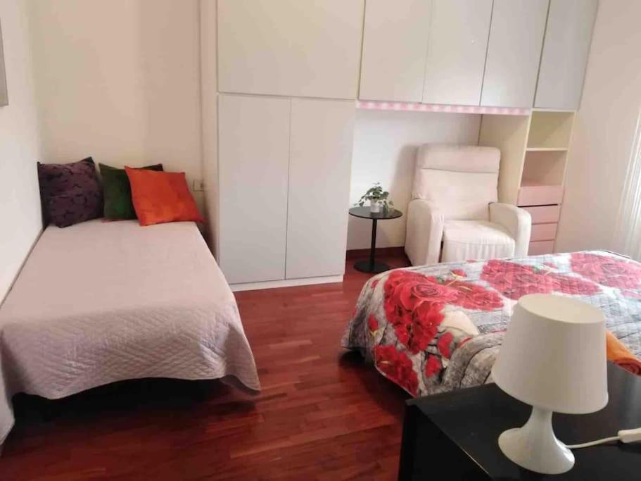 Lovely Flat, Super Connected To The Centre,Wifi,4P Milán Exterior foto